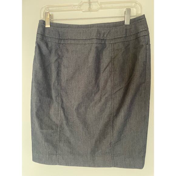 Halogen women's black/gray skirt with pockets, fully lined, side zipper. Size 4 - Picture 3 of 6